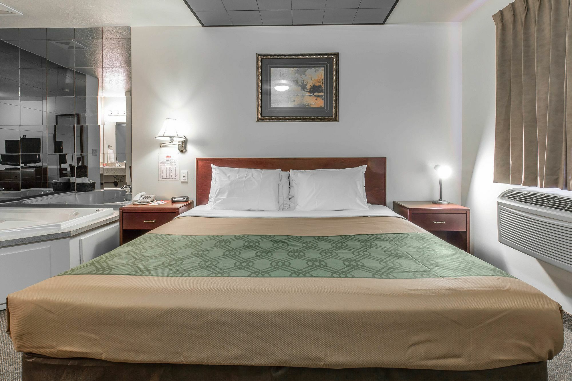 Empire Inn & Suites Penhold ภายนอก รูปภาพ